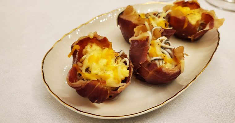 Cestas de jamón con gulas